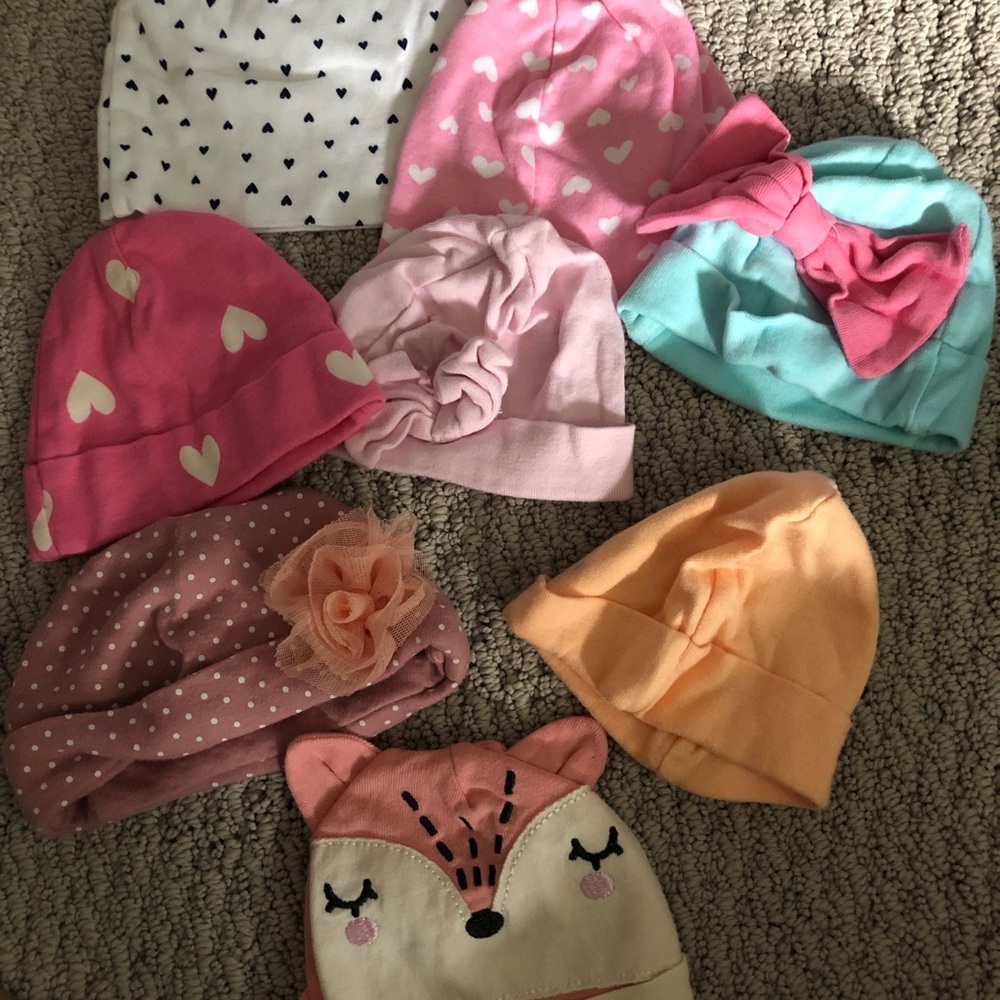 8 hats
